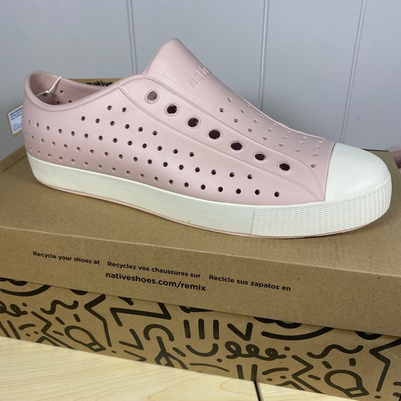 Native Other - NEW IN BOX Native Jefferson Sugarlite Mens 11‎ Chameleon Pink Bone White Shoes